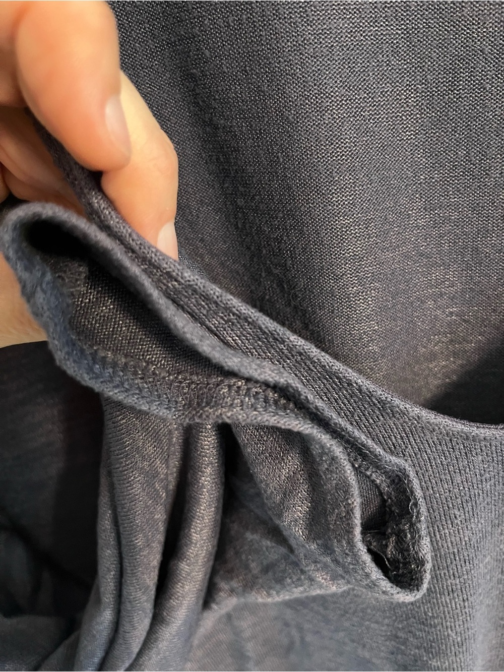Aritzia V-Neck Tee - Picture 5 of 9